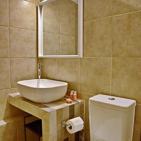 Eutopia Luxury Studio קאבאלה